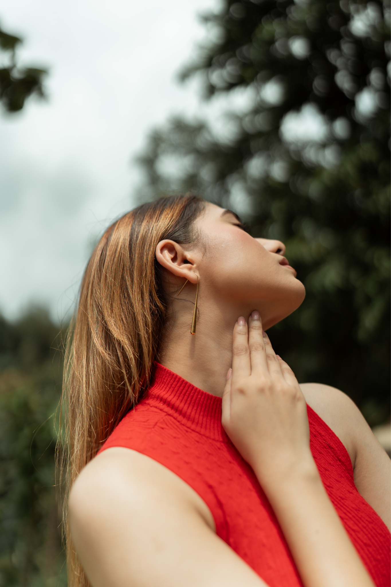 Potnse La Pendule Statement Earrings